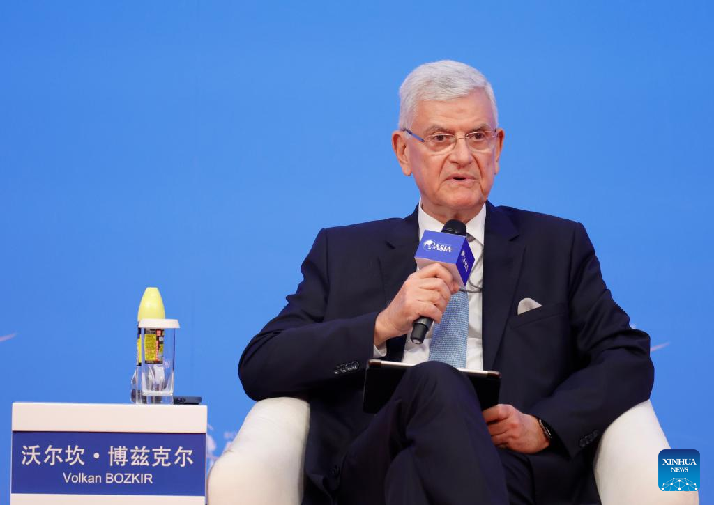 High-level dialogues held during Boao Forum for Asia