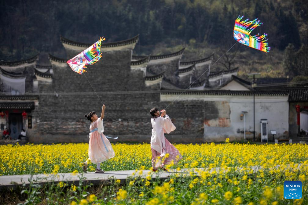 View of traditional ancient dwellings in China's Hunan