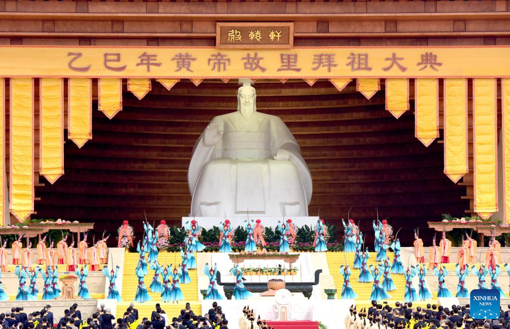 Grand ceremony held to worship legendary ancestor Huangdi in China's Henan
