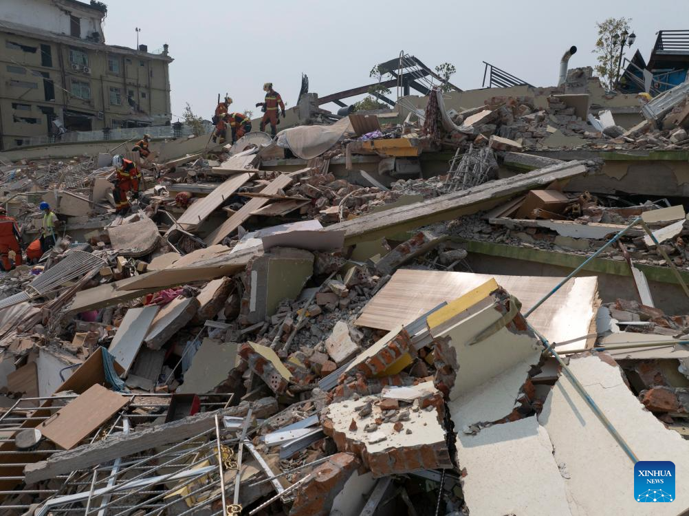 Rescuers from Chinese mainland, Hong Kong join hands in quake-rattled Myanmar