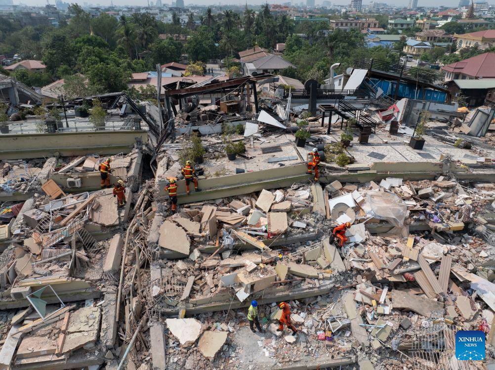 Rescuers from Chinese mainland, Hong Kong join hands in quake-rattled Myanmar