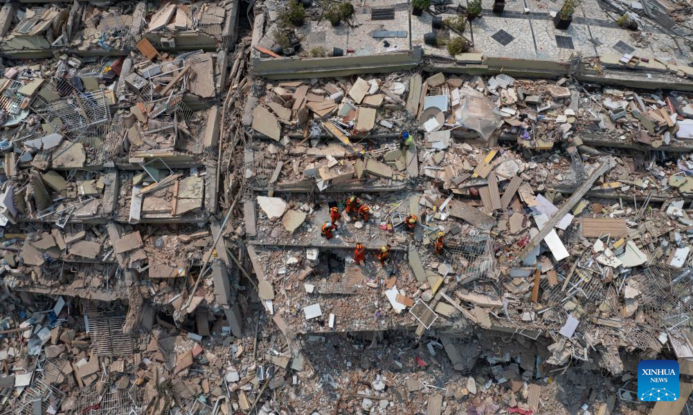 Rescuers from Chinese mainland, Hong Kong join hands in quake-rattled Myanmar