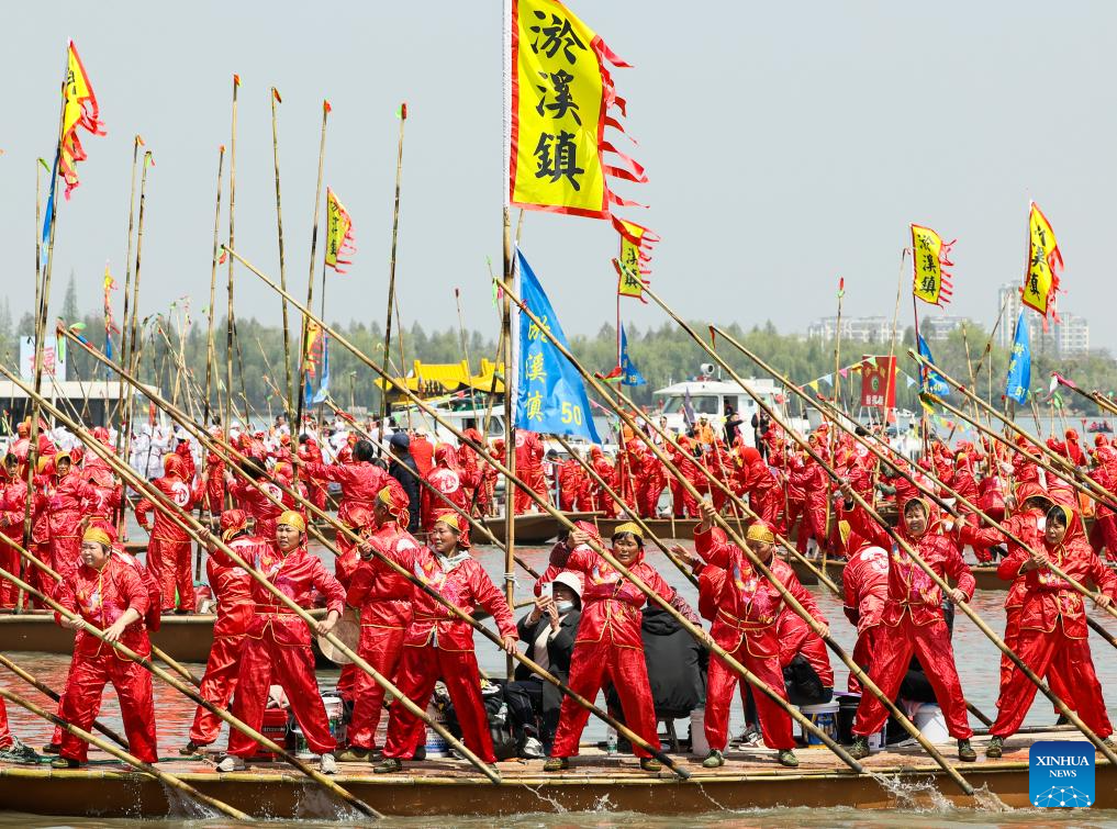 Qintong Boat Festival held in Taizhou, E China