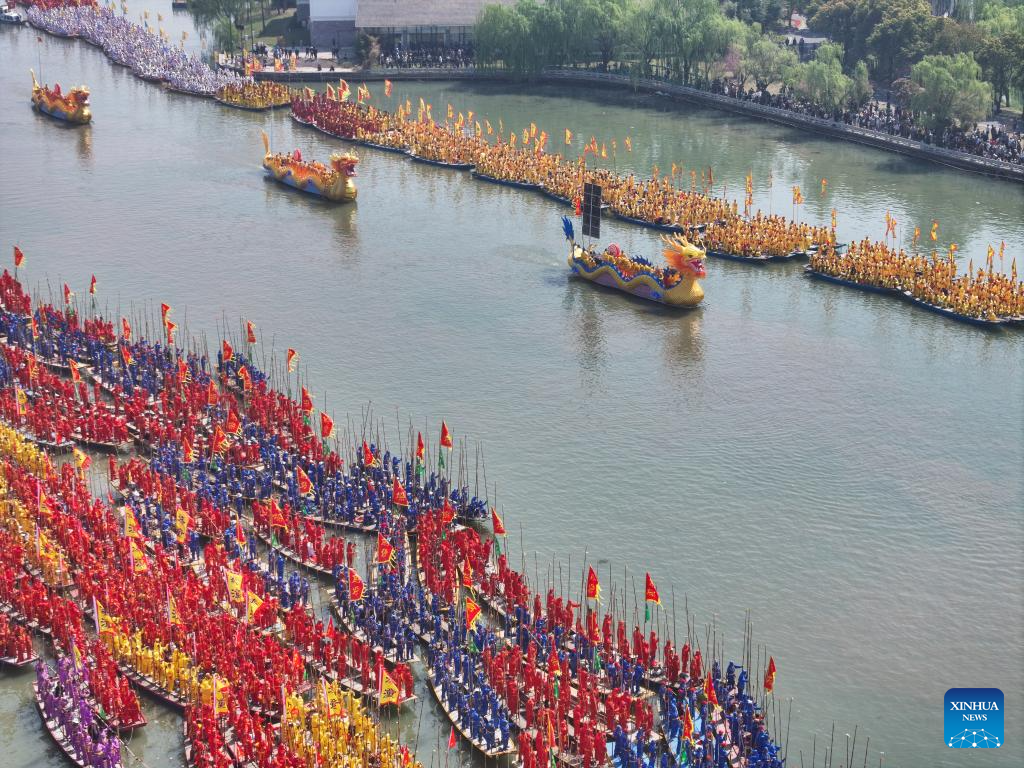 Qintong Boat Festival held in Taizhou, E China