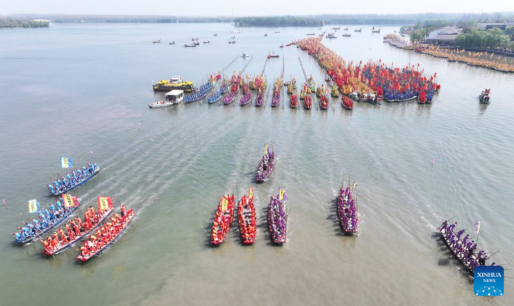 Qintong Boat Festival held in Taizhou, E China