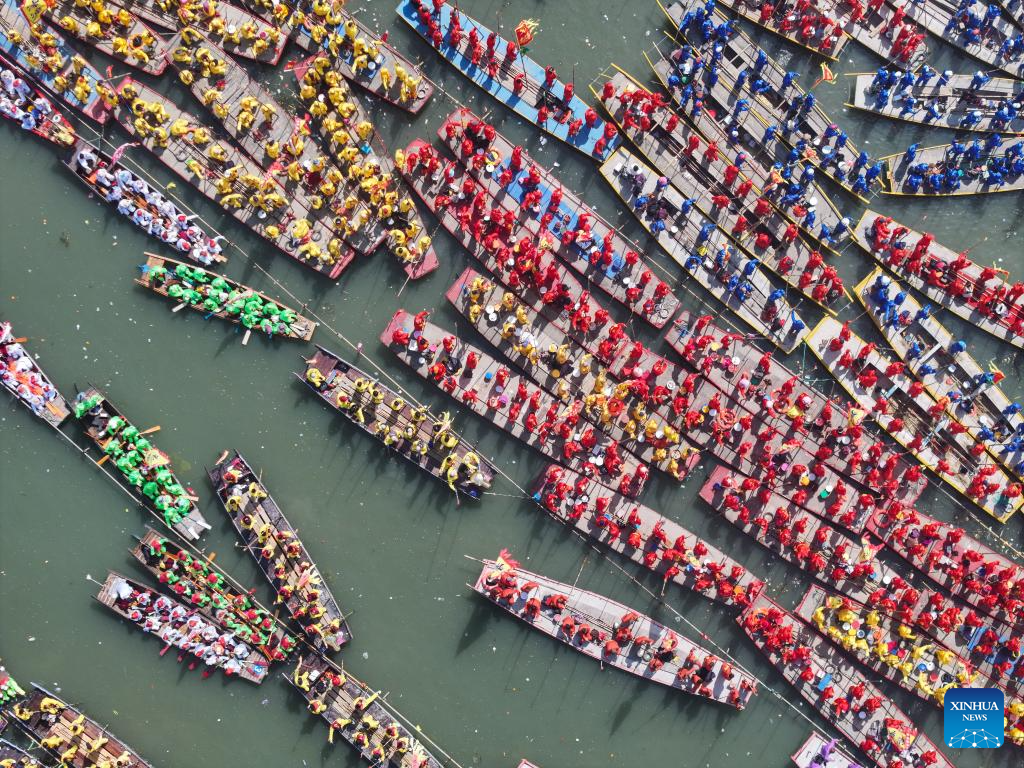 Qintong Boat Festival held in Taizhou, E China