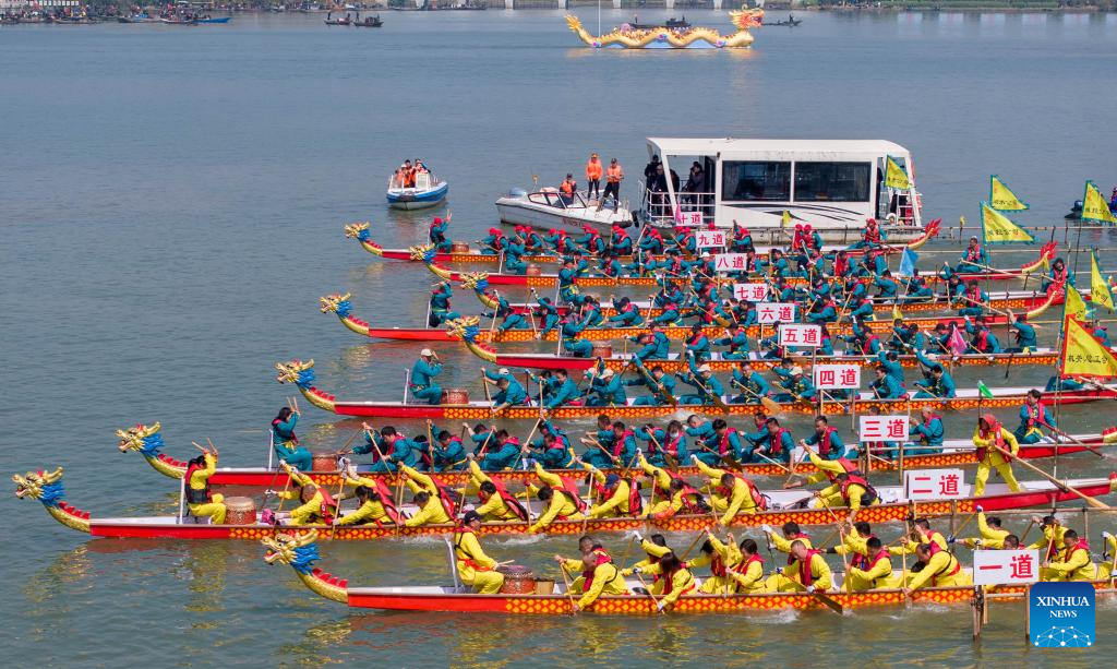 Qintong Boat Festival held in Taizhou, E China