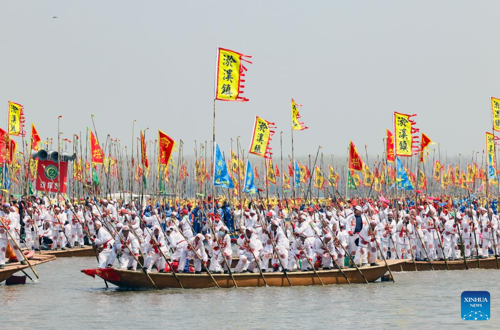 Qintong Boat Festival held in Taizhou, E China