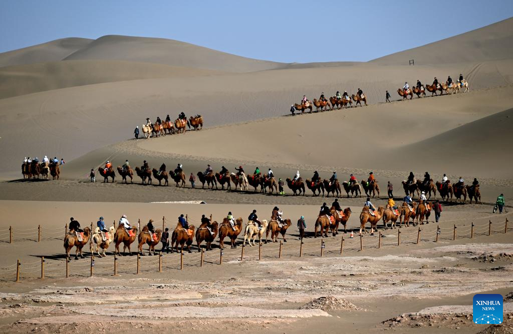 Economic Watch: Qingming holiday spending mirrors China's robust economic vitality
