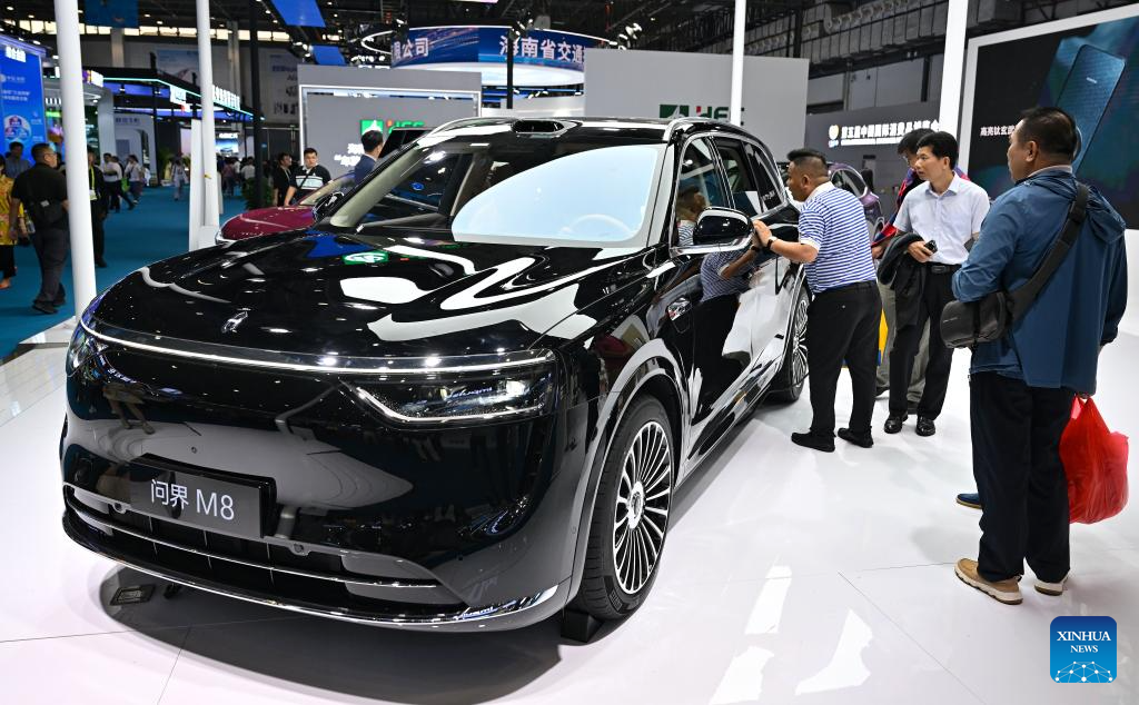 Chinese brands showcased at ongoing CICPE in Haikou