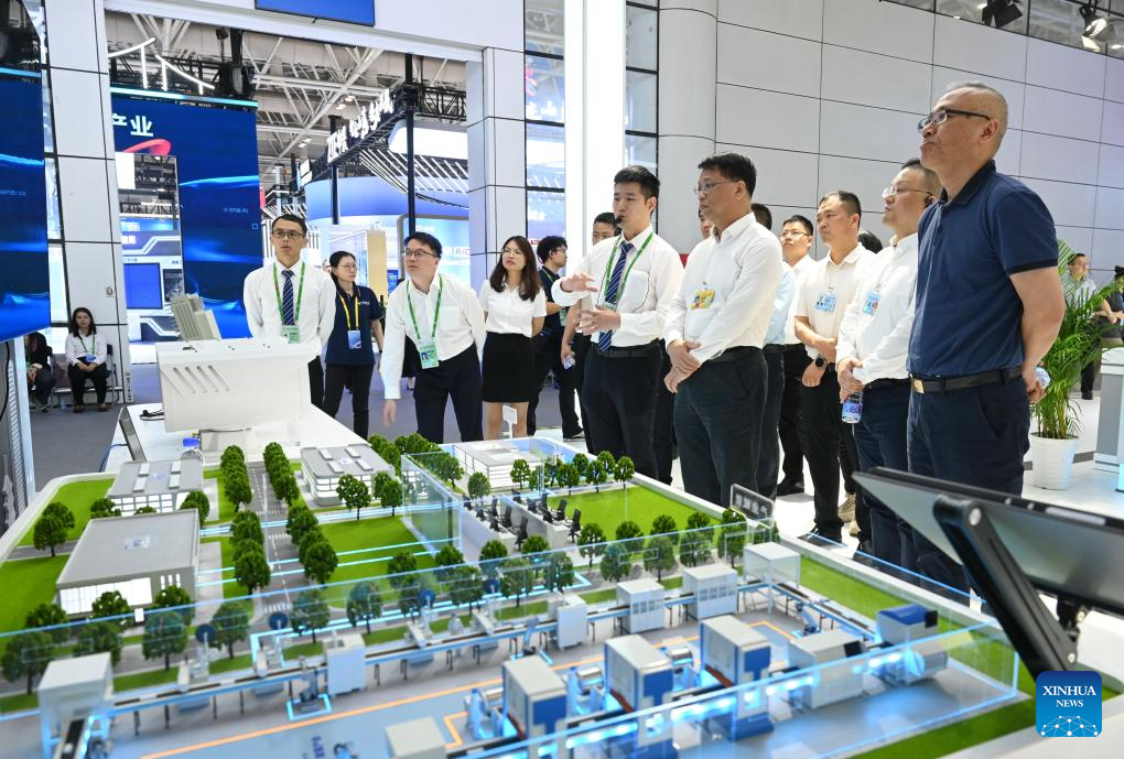 8th Digital China Summit showcases digital advances