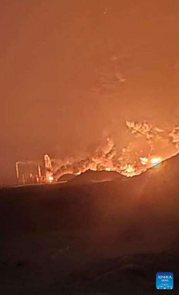 2 killed, 42 injured in Israeli retaliatory airstrikes on Yemen's port city: health authorities