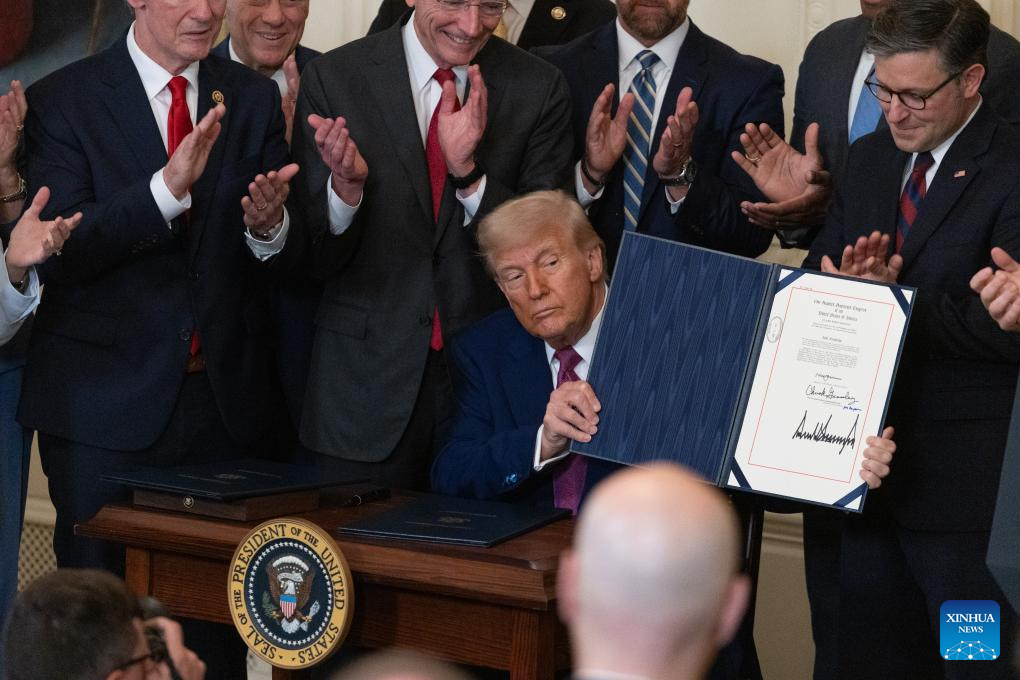 Trump revokes California's nation-leading electric vehicle mandate