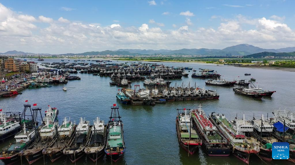 Fishing season starts in South China Seai