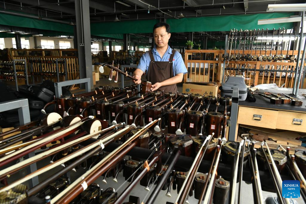 Musical instrument industry developed in Suning County, China's Hebei