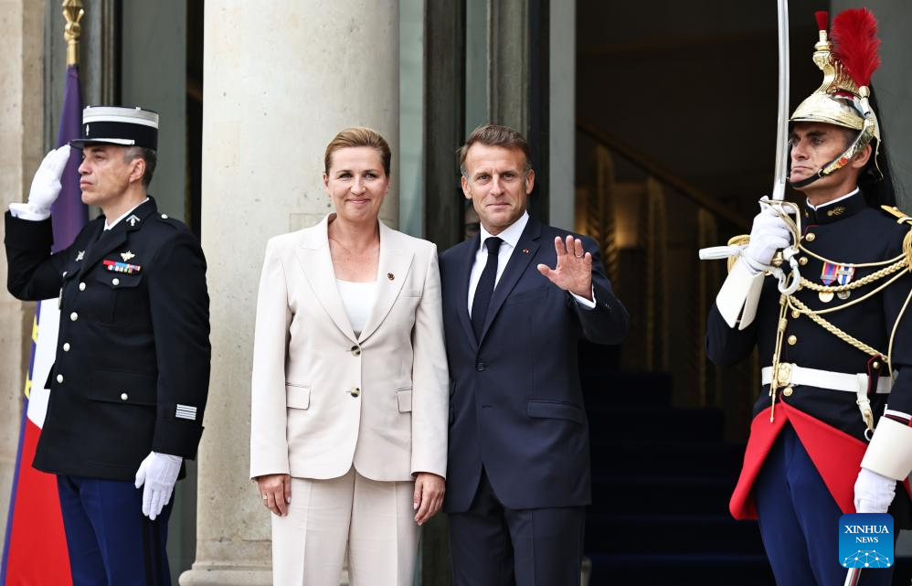 Macron says 26 countries commit to Ukraine ceasefire deployment