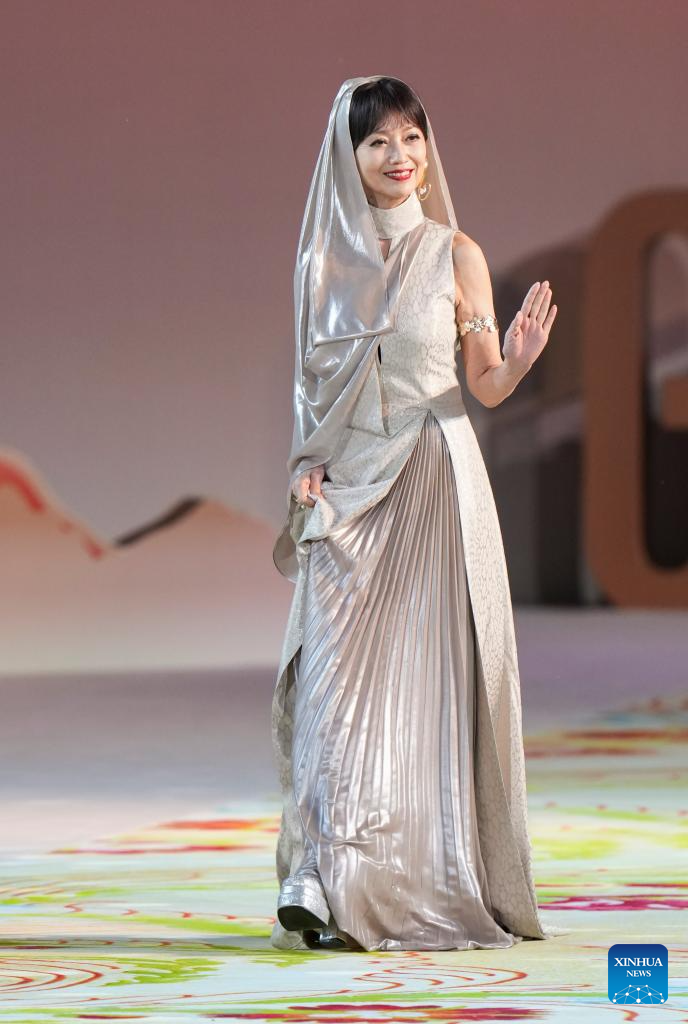 Winners of 2nd Golden Panda Awards revealed in China's Sichuan