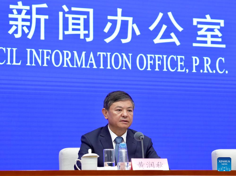 China's carbon emissions trading market operating smoothly: minister