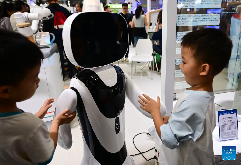 2025 World Manufacturing Convention showcases intelligent robotics in Hefei