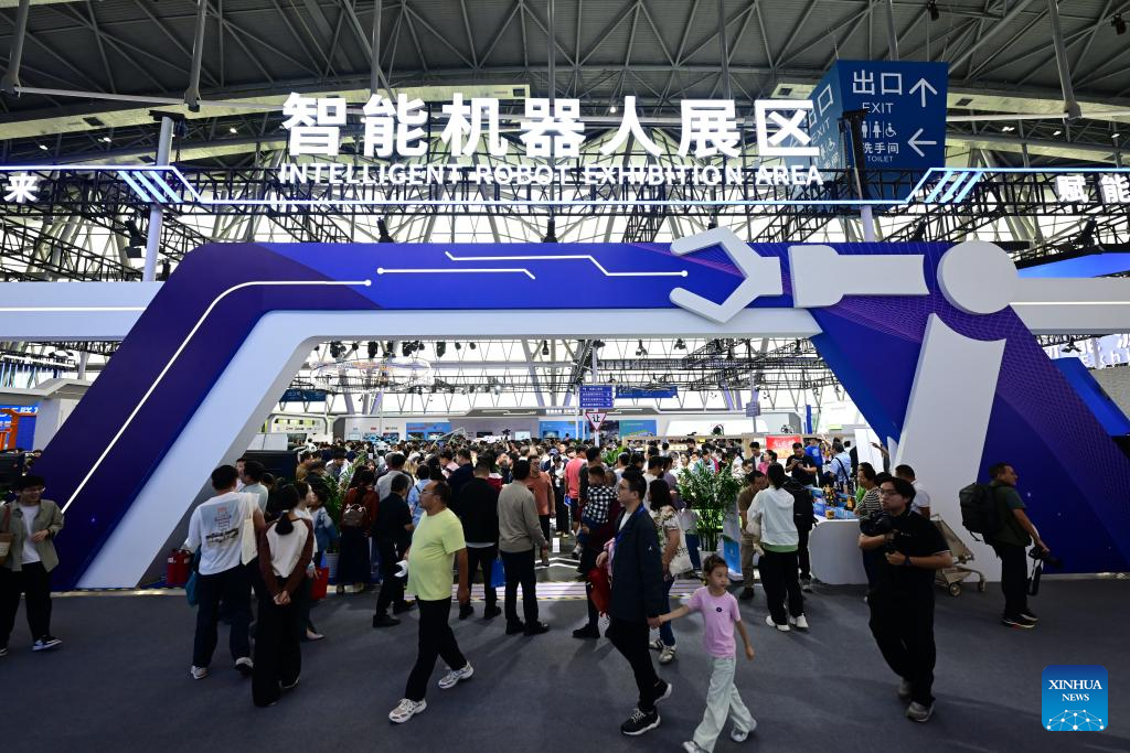 2025 World Manufacturing Convention showcases intelligent robotics in Hefei