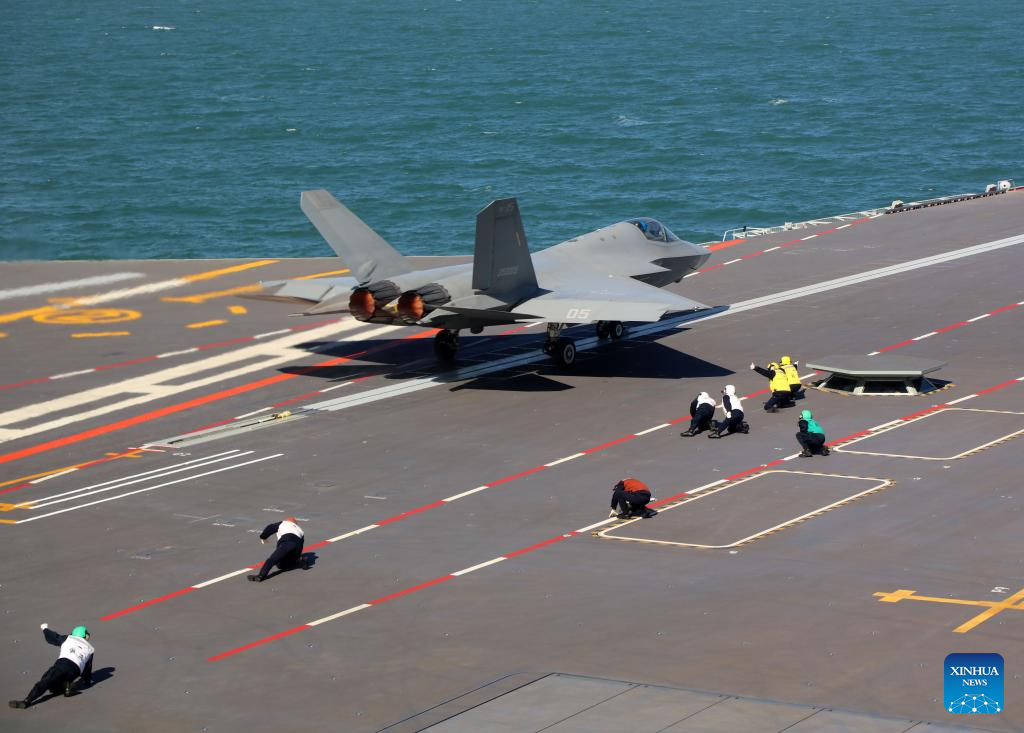 Three types of aircraft complete electromagnetic catapult-assisted takeoffs, landings on China's carrier Fujian