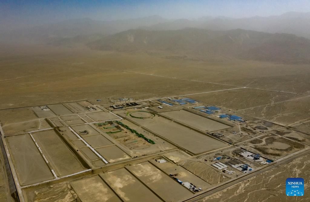 China's Xinjiang transforms deserts into renewable energy goldmine
