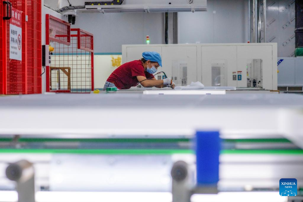 China's Xinjiang transforms deserts into renewable energy goldmine