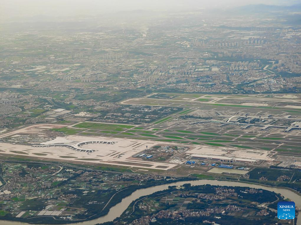 New terminal of Guangzhou Baiyun Int'l Airport largely completed in S China