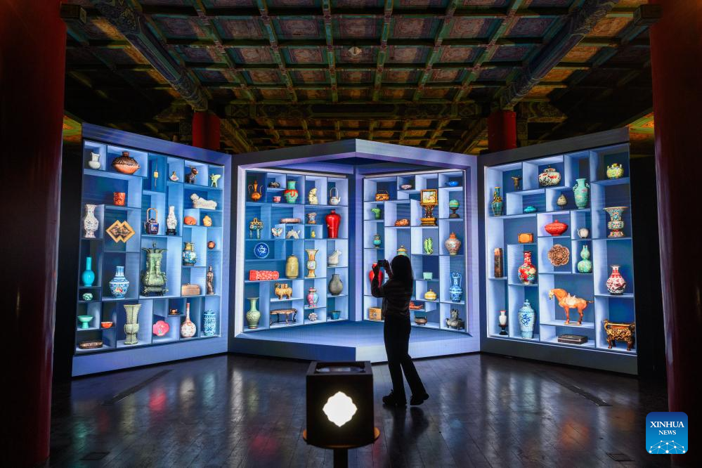 Exhibition held to mark 100th anniversary of founding of Palace Museum in Beijing