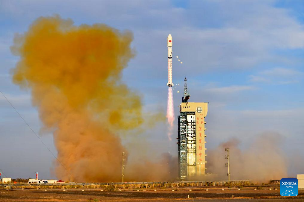 China successfully launches new test satellite