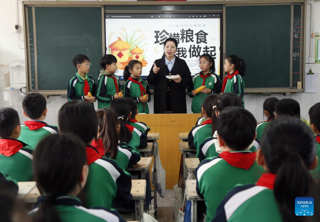 Theme events carried out across China to mark upcoming World Food Day