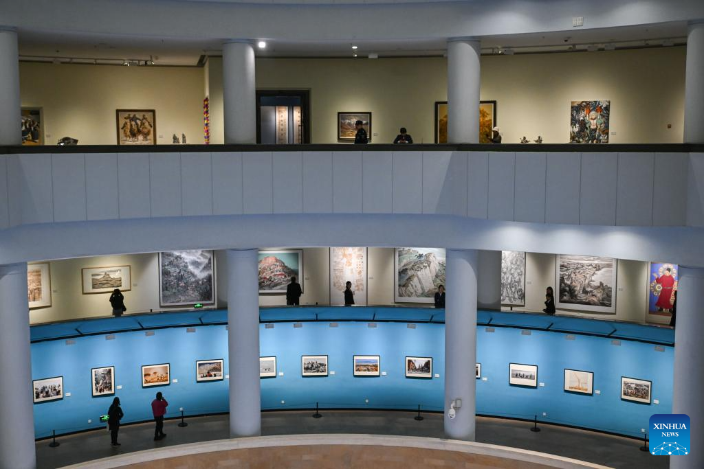 Silk Road art festival opens in NW China's Xi'an