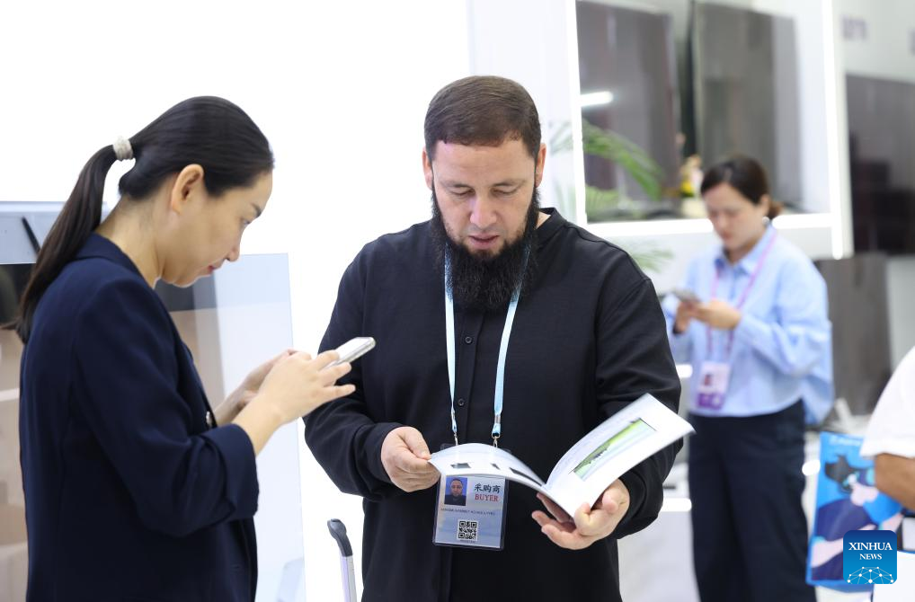 First phase of 138th Canton Fair concludes with broad global participation