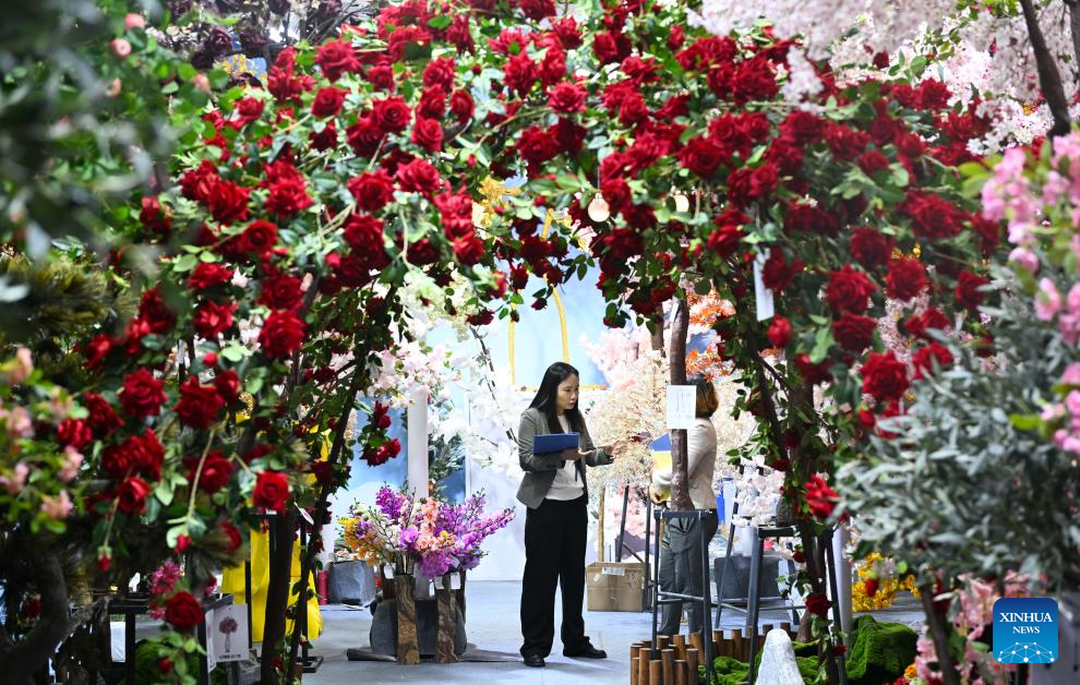 Canton Fair attracts record global buyers