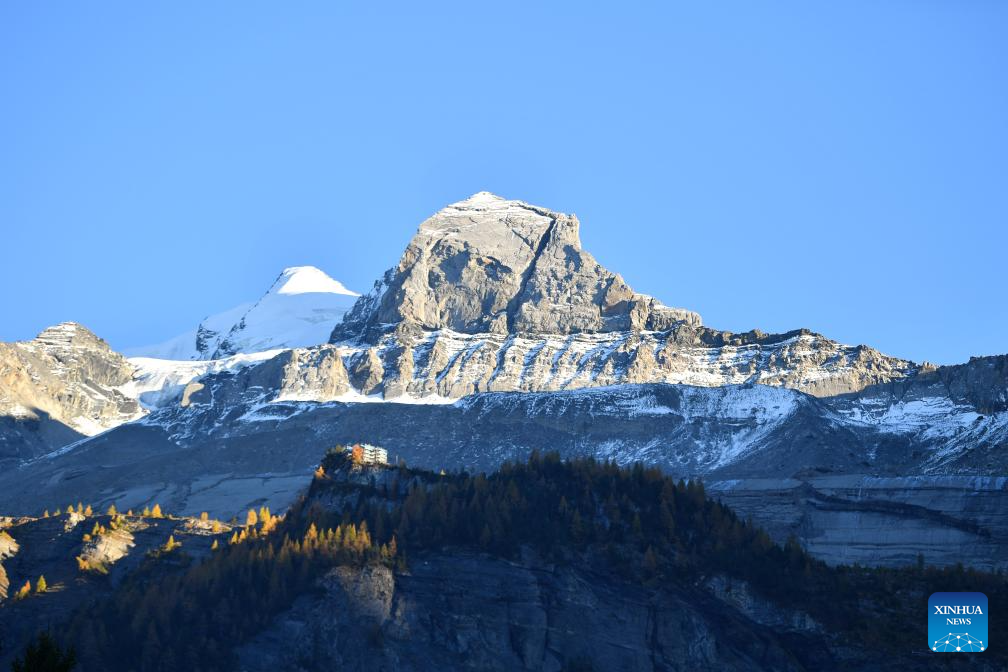 Autumn scenery of Lake Oeschinen in Bernese Oberland, Switzerland