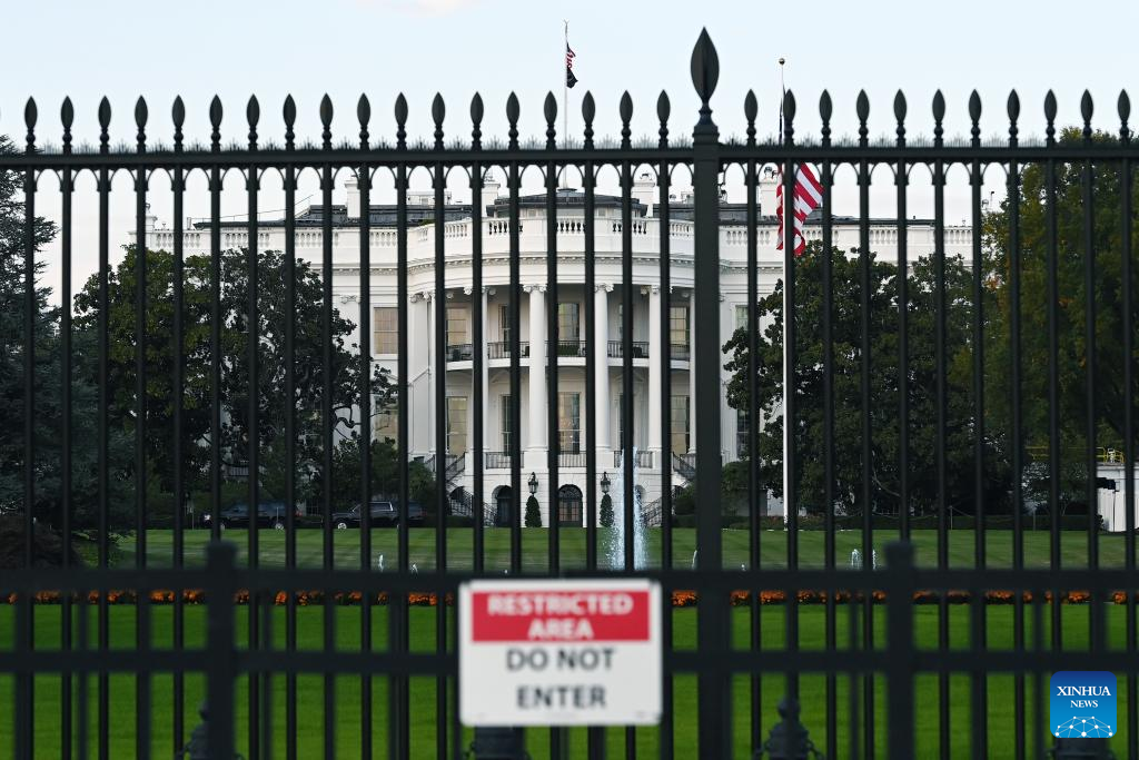 U.S. government shutdown enters 21st day