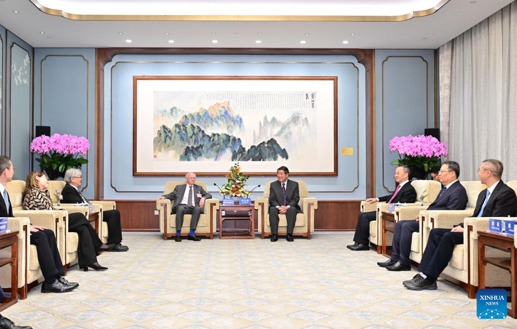 China to further expand high-level opening up of financial sector: vice premier