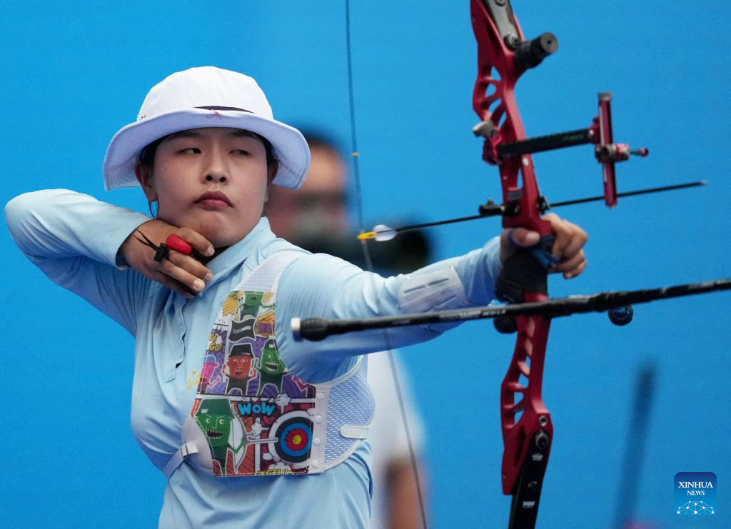 Zong Yu claims title of women's recurve individual of archery at National Games