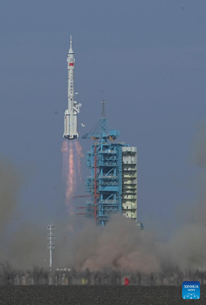 China sends Shenzhou-22 to orbit, completing first emergency launch in its manned space program