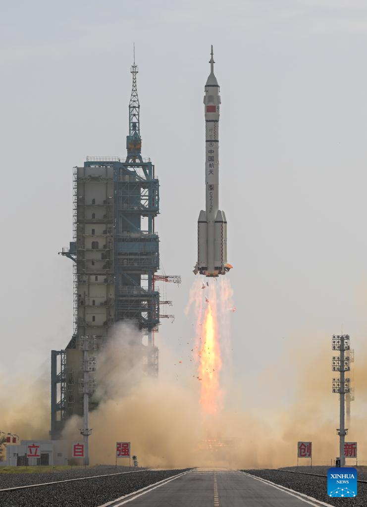 China sends Shenzhou-22 to orbit, completing first emergency launch in its manned space program