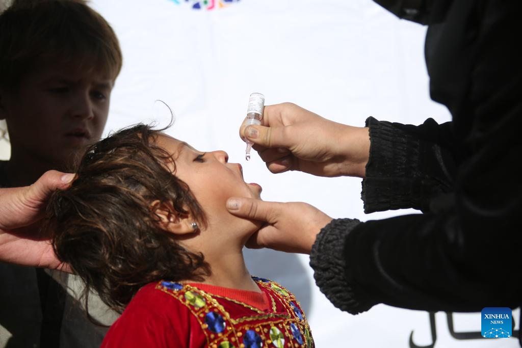 Afghanistan launches polio vaccination campaign for children