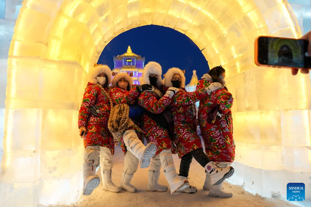 World's largest ice and snow theme park opens, igniting China's winter tourism fever