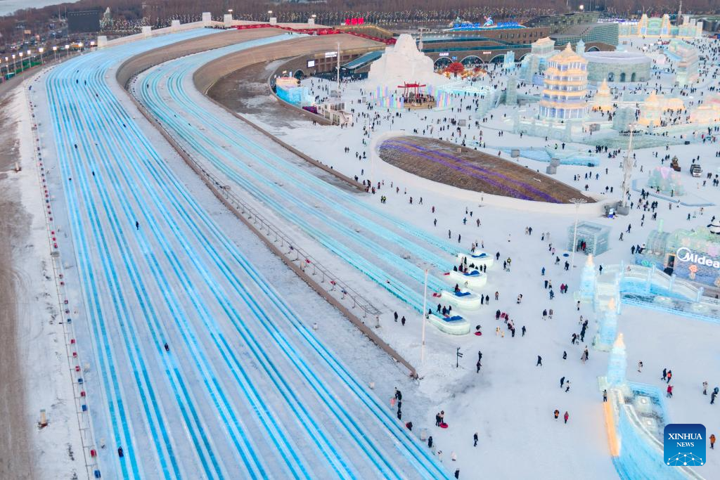 World's largest ice and snow theme park opens, igniting China's winter tourism fever