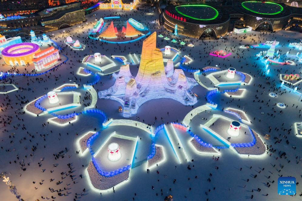 World's largest ice and snow theme park opens, igniting China's winter tourism fever