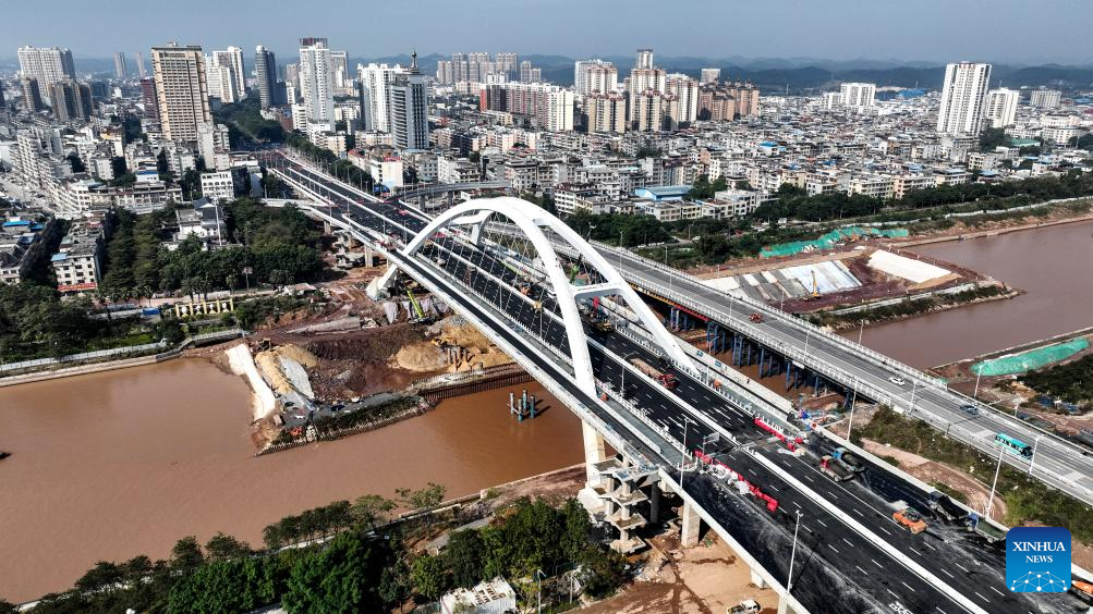 Construction of Pinglu Canal in China's Guangxi shows remarkable progress