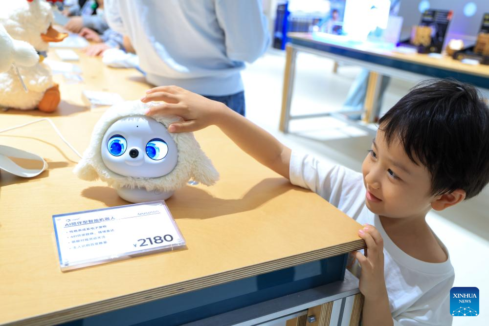 Guangdong accelerates AI development of toy manufacturing