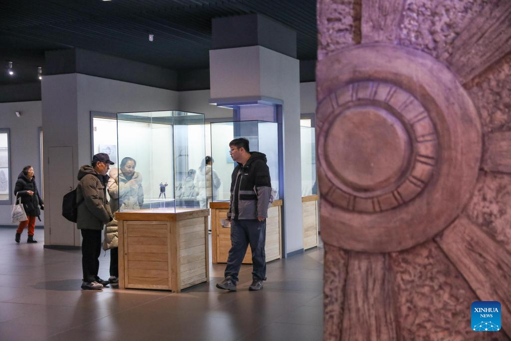 Diverse exhibitions staged across China during New Year holiday