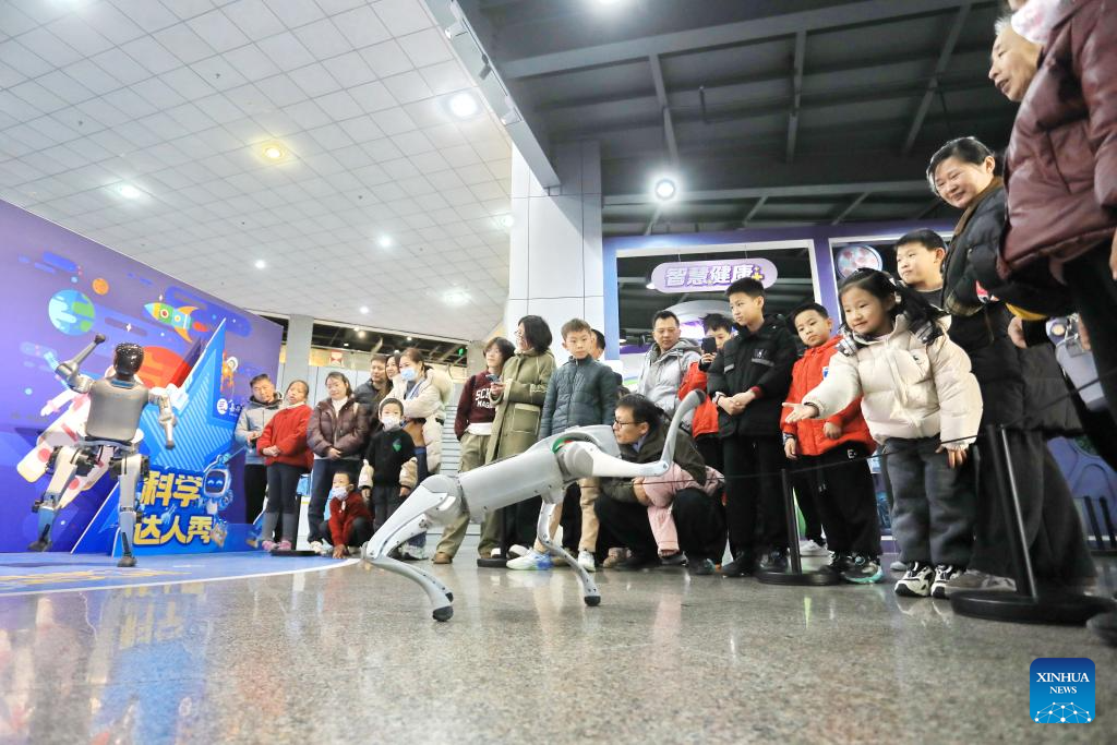 Diverse exhibitions staged across China during New Year holiday