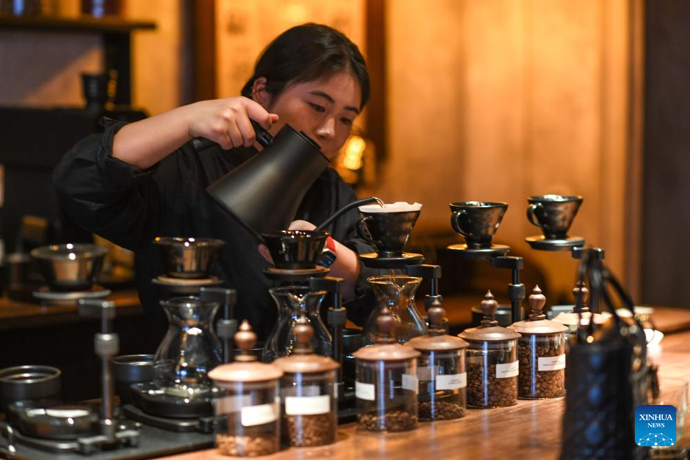 China's Guiyang renovates old commercial zones to boost consumption