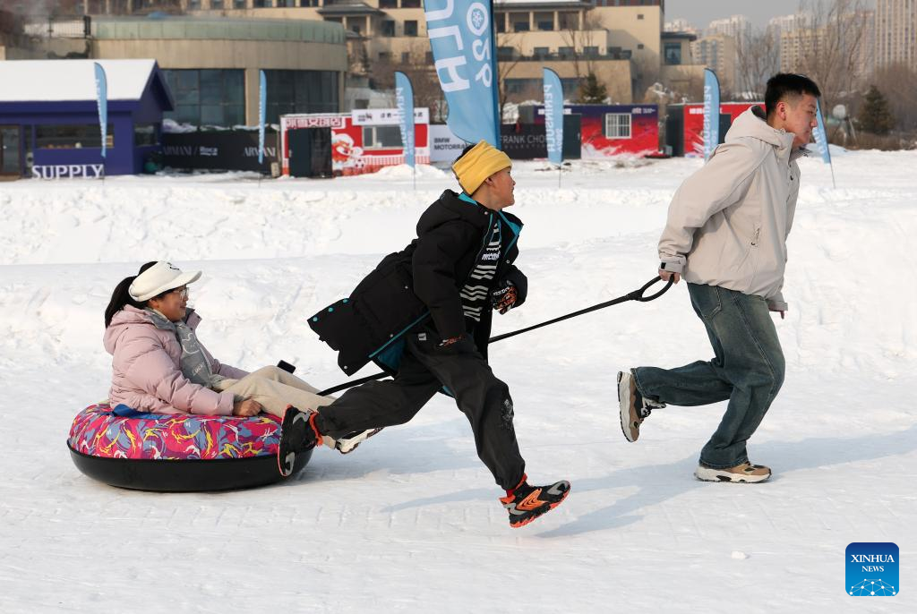 NE China's Shenyang combines ice-and-snow activities with hot springs